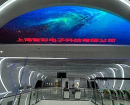 智彩科技打造超炫梦幻成都地铁机车厂站LED天幕屏